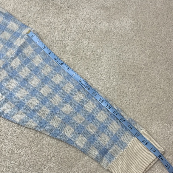 NWOT Shein Curve Baby Blue and Cream
Gingham Knit drop shoulder cardigan. - Picture 9 of 10